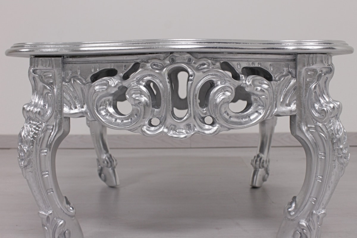 Finlandia 60 cm, Carved coffee tables in classic luxury style