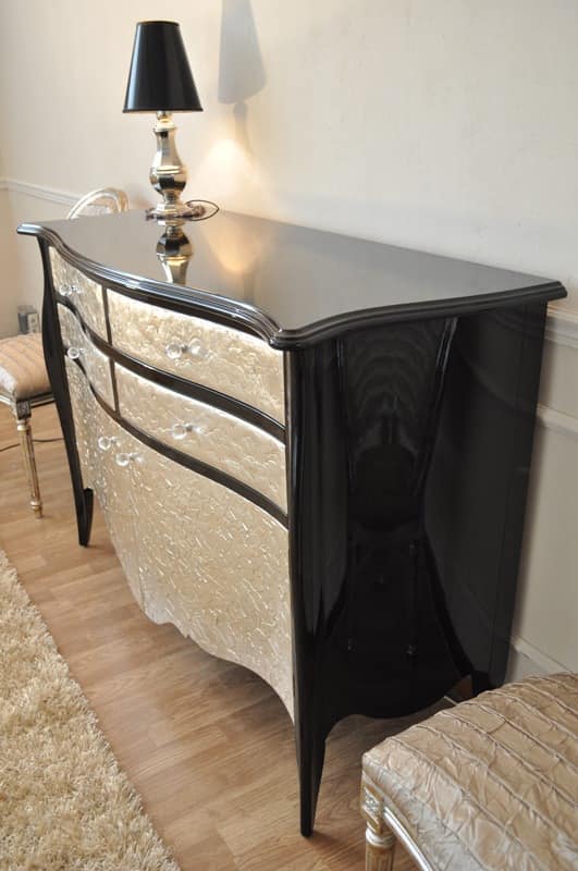 Art. 2404 Valentina, Sideboard in classic style, silver leaf finishes