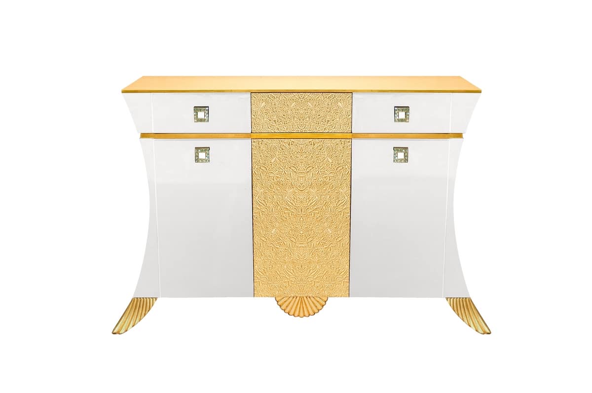 Art. 2906 Lace, Classic sideboard with shell-shaped decorations