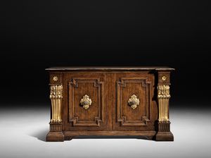 Art. 834 sideboard, 17th century style sideboard, with carved corbels