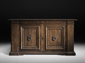 Art. C2 sideboard, Sideboard with original hand-forged knocker
