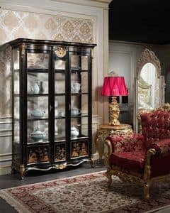 Art. 951/3 Showcase, Showcase in classical style, with refined decorations made by hand