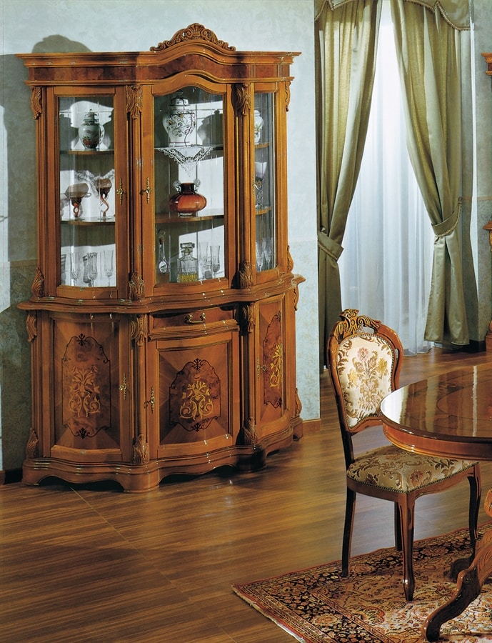 Brianza glass cabinet 3 doors inlay, Glass cabinet with decorative carvings