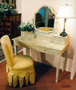 Art. 742, Dressing table with mirror