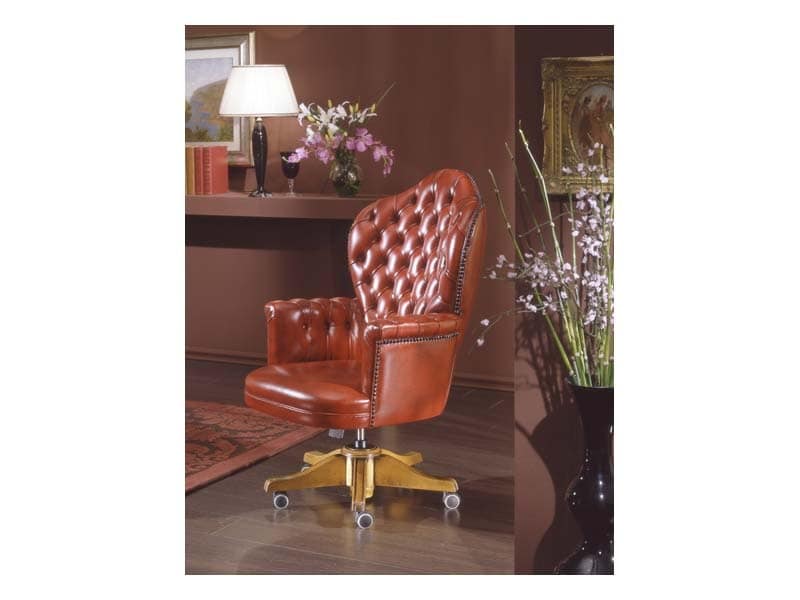Giusy, Swivel Presidential chair with solid poplar structure