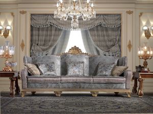 Art. 981, Classic style sofa, carved