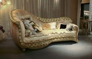 Batik, Upholstered quilted sofa, nailing manual profiles