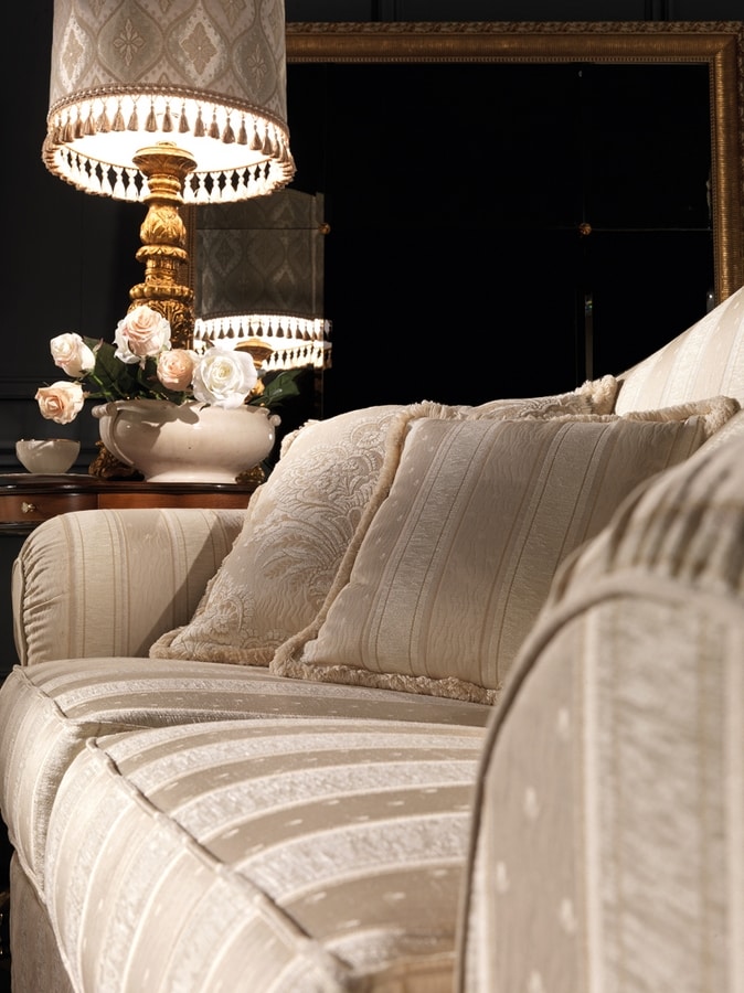 Elena, Traditional upholstered sofa, upholstered with different fabrics