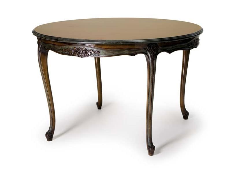 Round Dining Table Made Of Wood Louis, Traditional Round Dining Tables