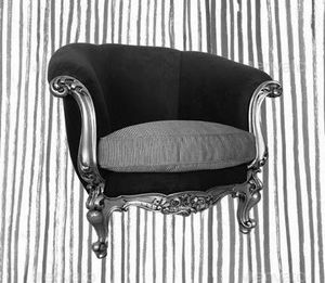 715 ARMCHAIR, Comfortable baroque armchair