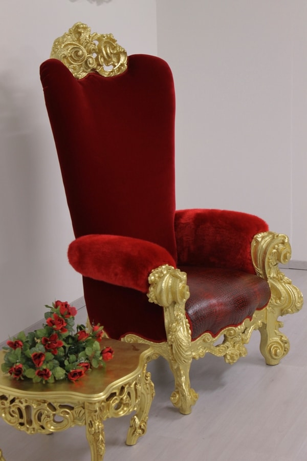 Ambassador throne, Luxurious throne, in carved beechwood