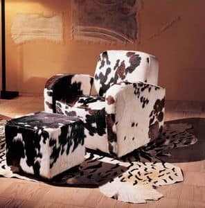Cronos, Armchair upholstered with cowhide