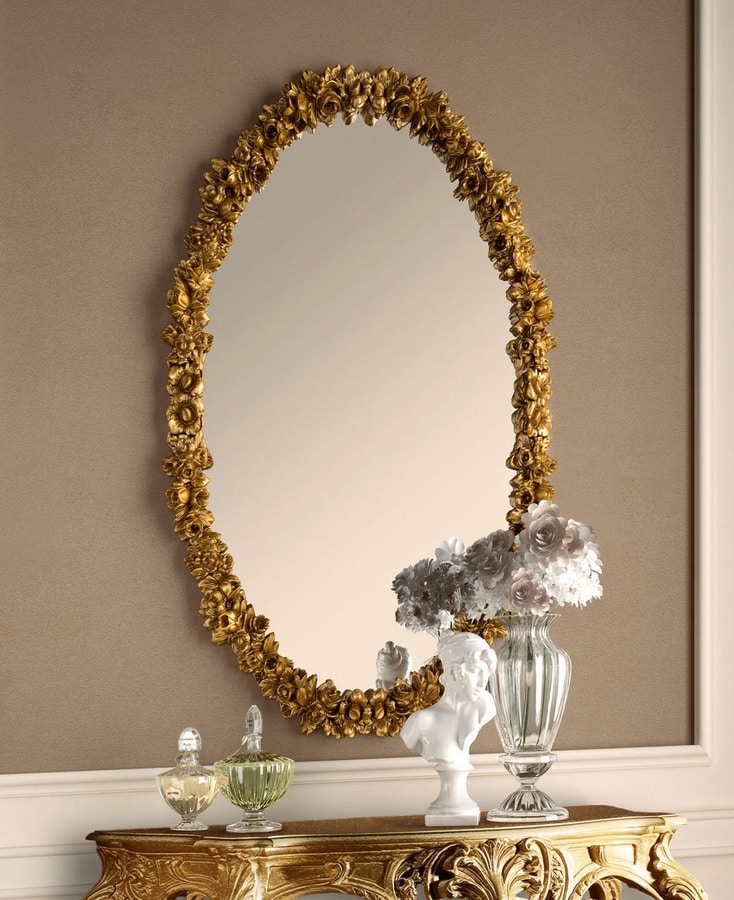 Art. 801, Oval carved mirror