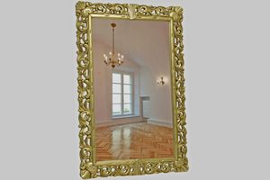 Nevada, Mirror with carved gold leaf frame