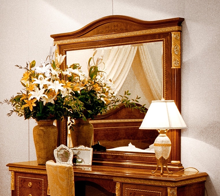Queen mirror, Mirror in Empire style, with satin finishing