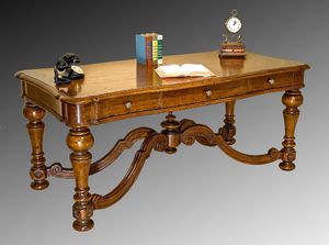 Art. 837 desk, Desk with three drawers, classic style
