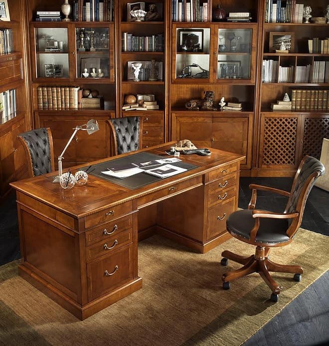 R 401, Executive desk in cherry wood, leather top, secret compartment