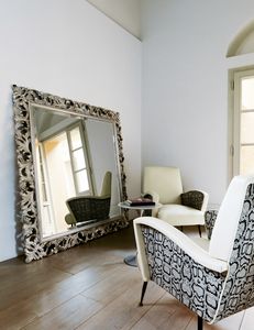 Amal 271, Classic mirror with carved frame