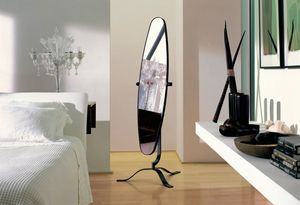 Didone, Adjustable mirror for bedroom