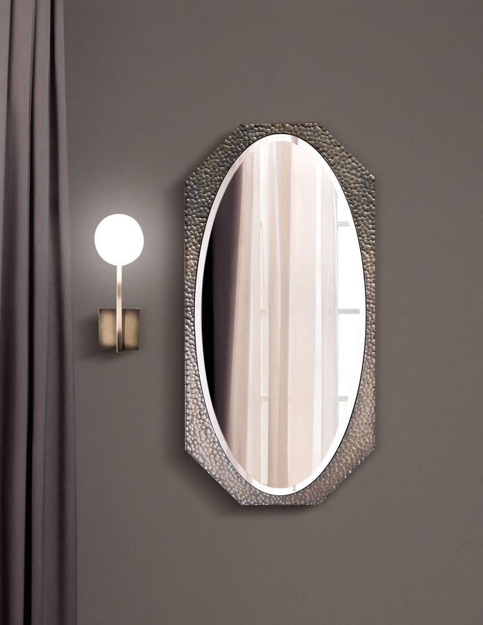 mirrorMarylin, Mirror with octagonal frame
