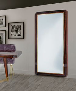 W07M, Large mirror with wooden frame