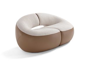 Abbracci, Enveloping modern armchair