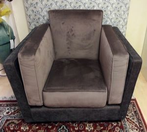 Dietrech armchair, Armchair with two-colored upholstery