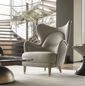 Esedra armchair, Armchair with high and enveloping backrest