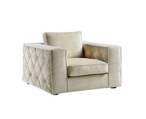 Richmond, Armchair with sophisticated sewing pattern with a quilted effect