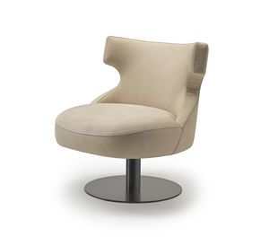 Roxana, Armchair on swivel metal base