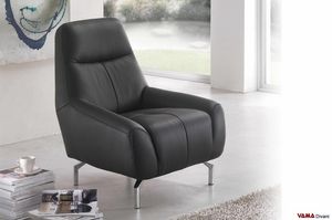 Samourai, Leather armchair with a very original design, with low arms