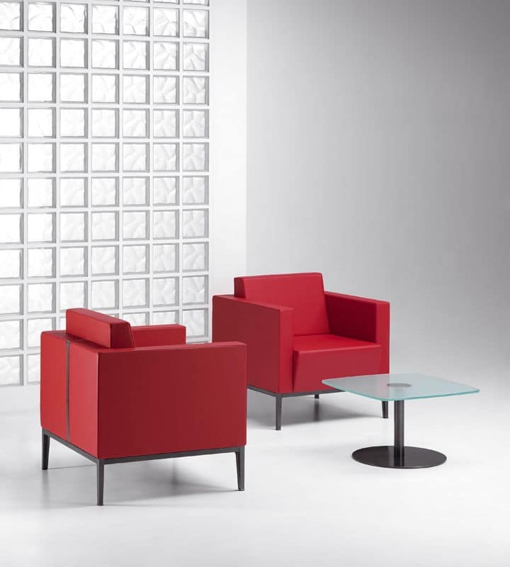 XILON 770, Modern padded armchair ideal for relaxation areas and lounges
