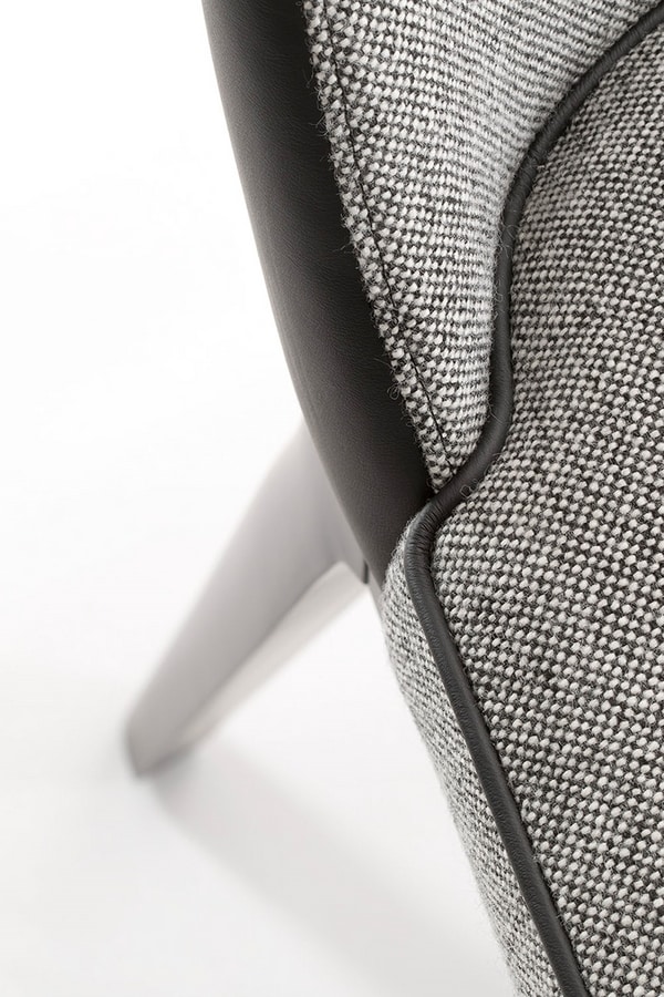 ASTON ARMCHAIR 062 PO, Small armchair with rounded back