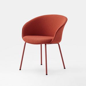 Konny, Enveloping armchair with different metal bases