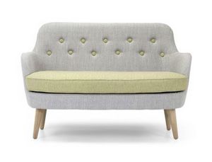 Art. 41018 Retro loveseat, Sofa halfway between retro and Nordic style