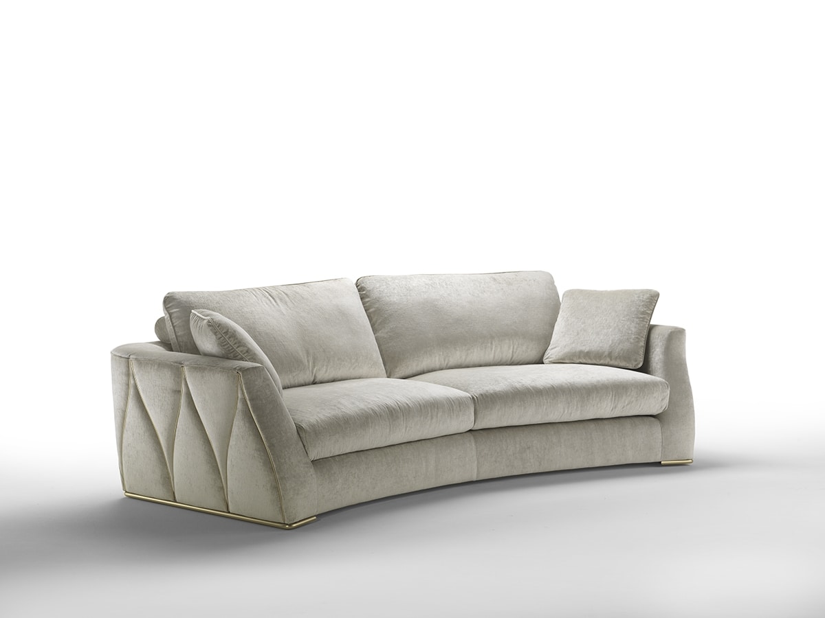 Avantgard, High-level sofa with a distinctive character