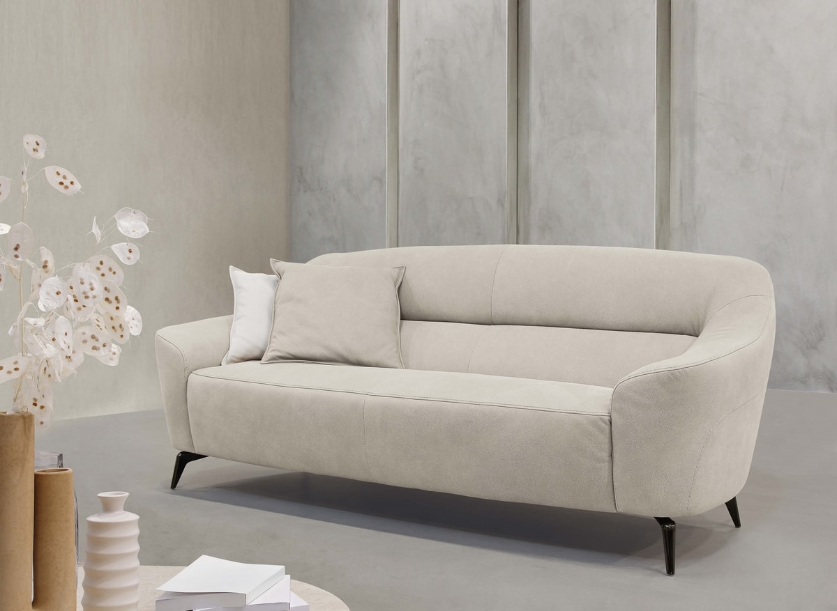 Bolla, Sofa with a soft and enveloping design