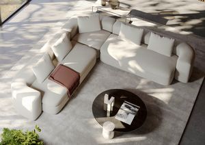 Foster, Low, modular sofa, with a sophisticated and enveloping aesthetic