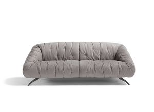 Globo, Modern sofa with rounded lines