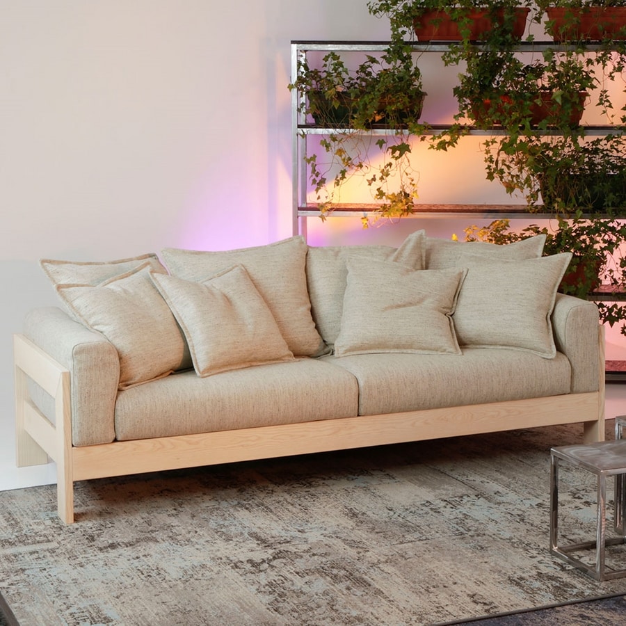 Kuba Soft, Elegant wooden sofa