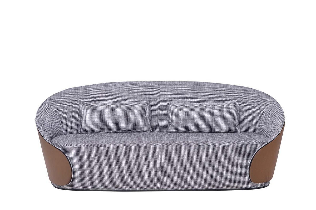 MAMA sofa, Sofas entirely upholstered in leather or eco-leather