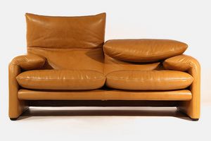 Marlene, Leather sofa with steel frame