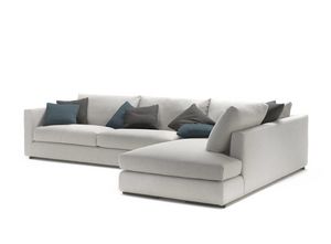 Parma, Refined and informal sofa, forged of a style that never sets
