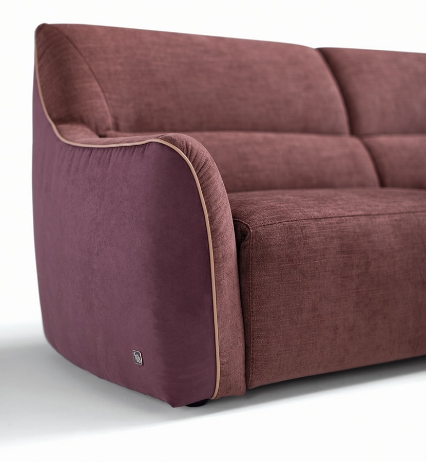 Puffy, Comfortable compact sofa