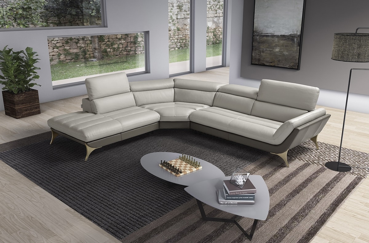 Sueli, Sofa with soft and welcoming shapes