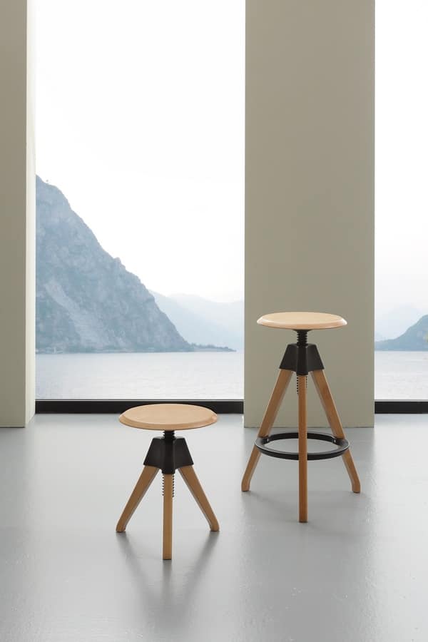 Art. 508/4 - 508/6 Giotto, Stool in beech and polypropylene, with screw mechanism