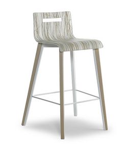 CG 858035 SG, Stool with acrylic shell with grass