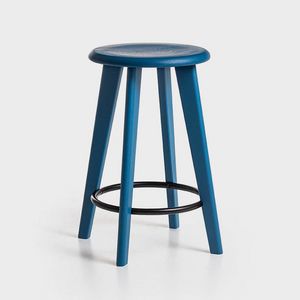 Jolly, Stool in wood with round seat