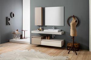 Kami comp.20, Wall-mounted bathroom cabinet with storage column