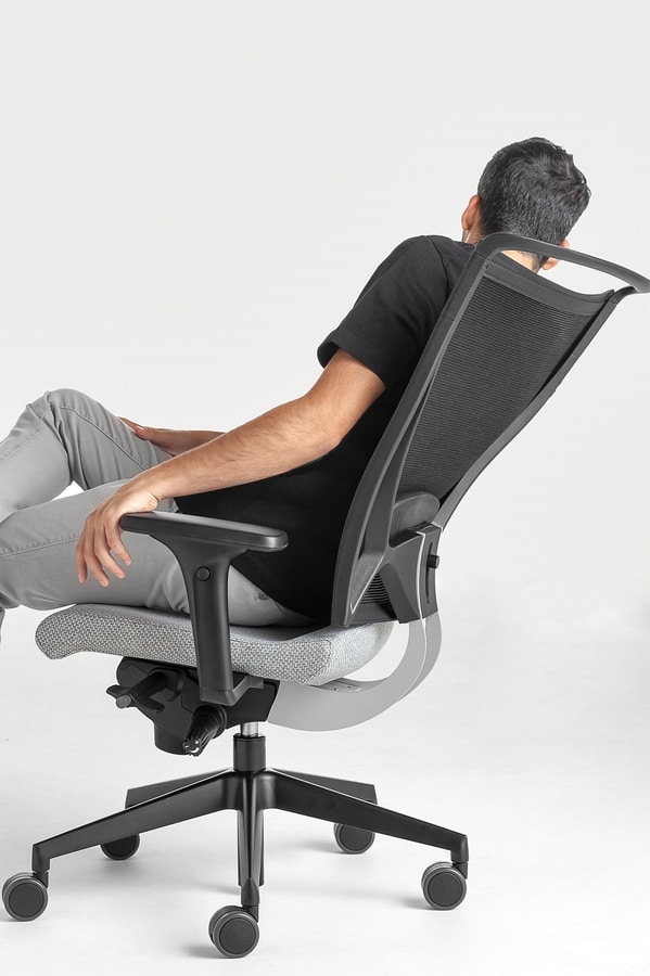 Korium, Chair with mesh backrest, for office